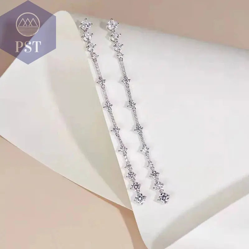 Silberne Nadel, lange baumelnde Ohrringe für Frauen, kubischer Zirkon, Kristall, Hochzeit, weibliche Quasten-Ohrringe fashion, women, dress, clothes PST PS Tradings